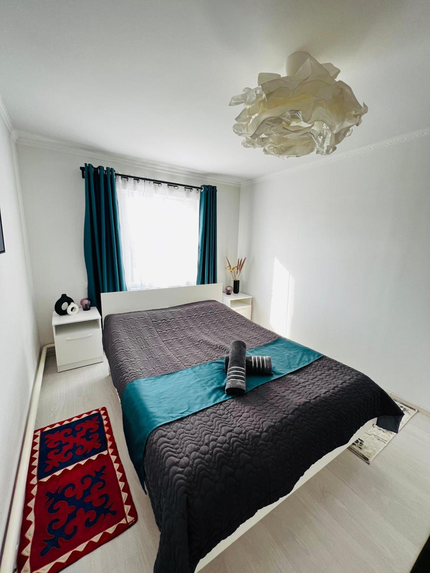 Guesthouse Greathome Karakol Exterior foto